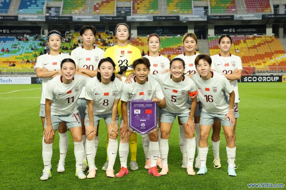 [图]东亚杯-姚伟传射邵子钦破门 中国女足2-2遭绝平