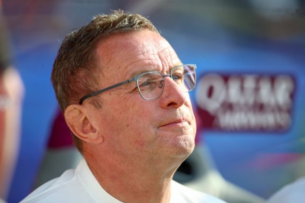 官方：朗尼克一经在本周四获胜出院，下周一开动率领奥地利备战