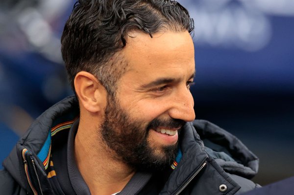 韦斯-布朗：姆伯莫是曼联出色的签约 新门将拉门斯进展不俗