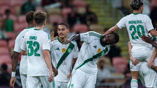 在亚洲顶级赛事中21场不败，吉达国民创造历史