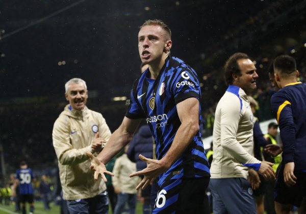 共和报：萨里梦念念为拉王人奥签下弗拉西洋，但往复难度很大