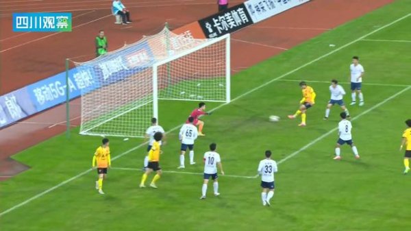 川超联赛初次出现熔断，成王人66分钟8-0巴中平直截至比赛